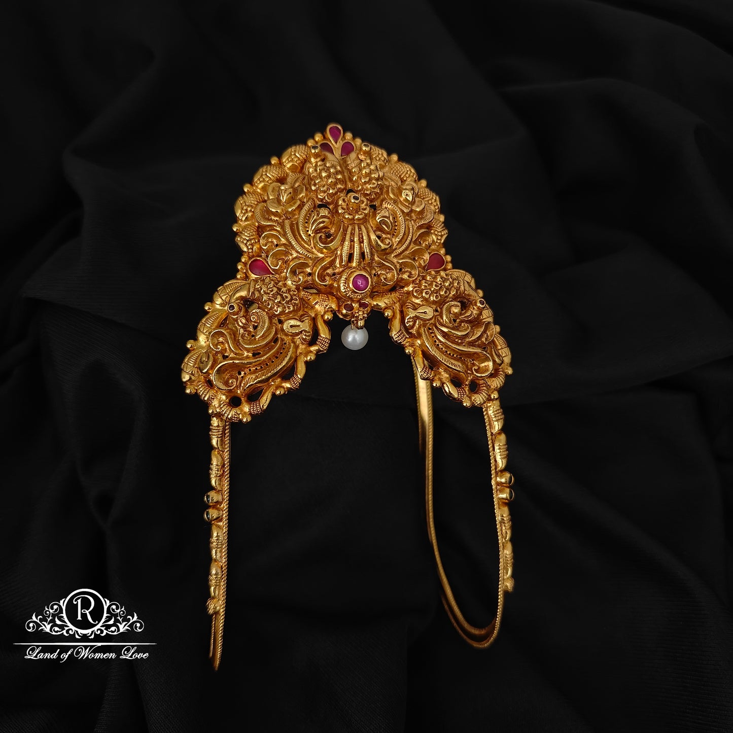 92.5-SILVER PEACOCK DESGIN HAND VANKI -RCZ1081