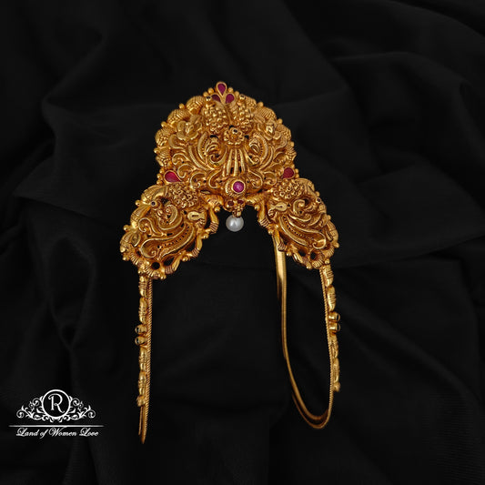 92.5-SILVER PEACOCK DESGIN HAND VANKI -RCZ1081