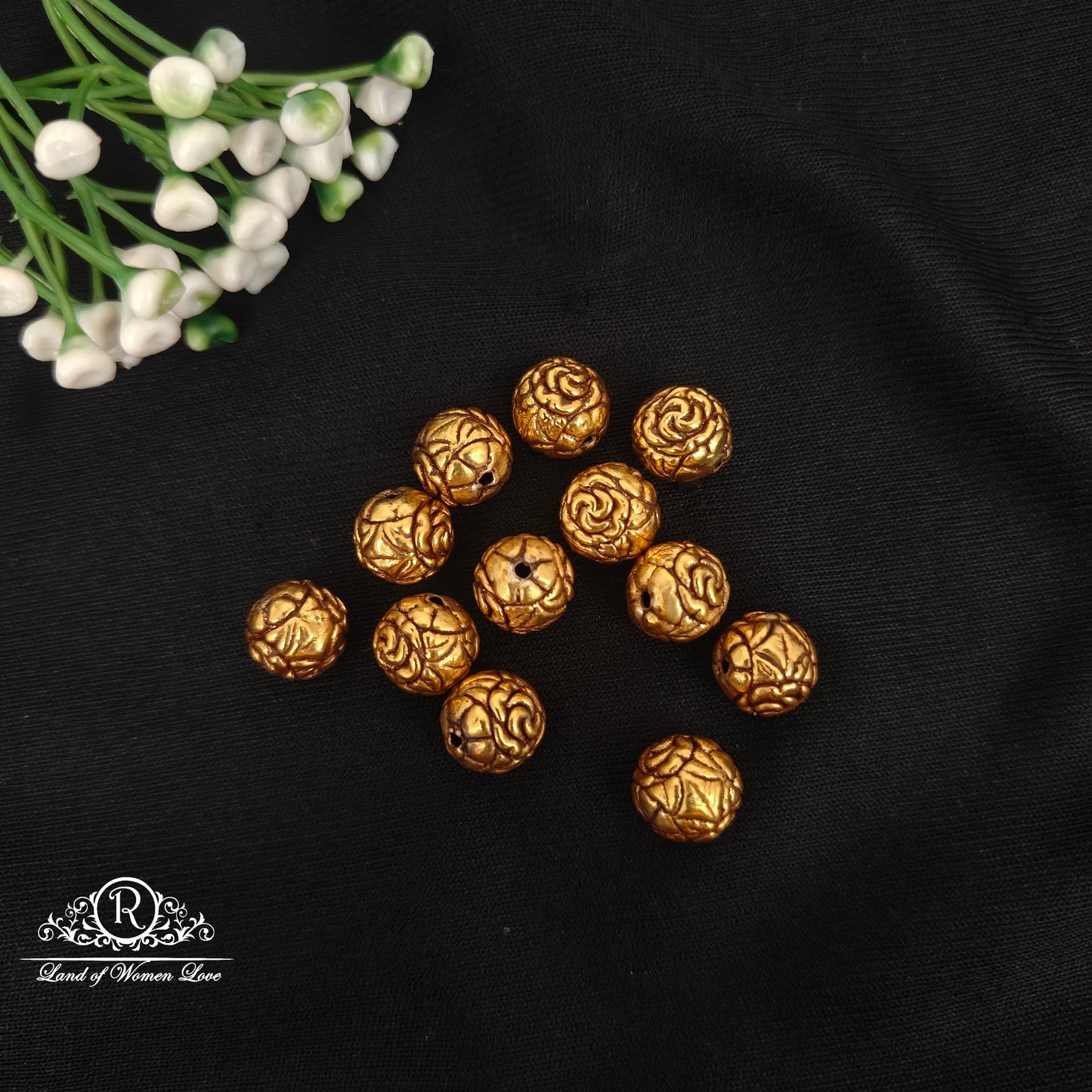 92.5-SILVER NAKSHI BALLS-RCP207