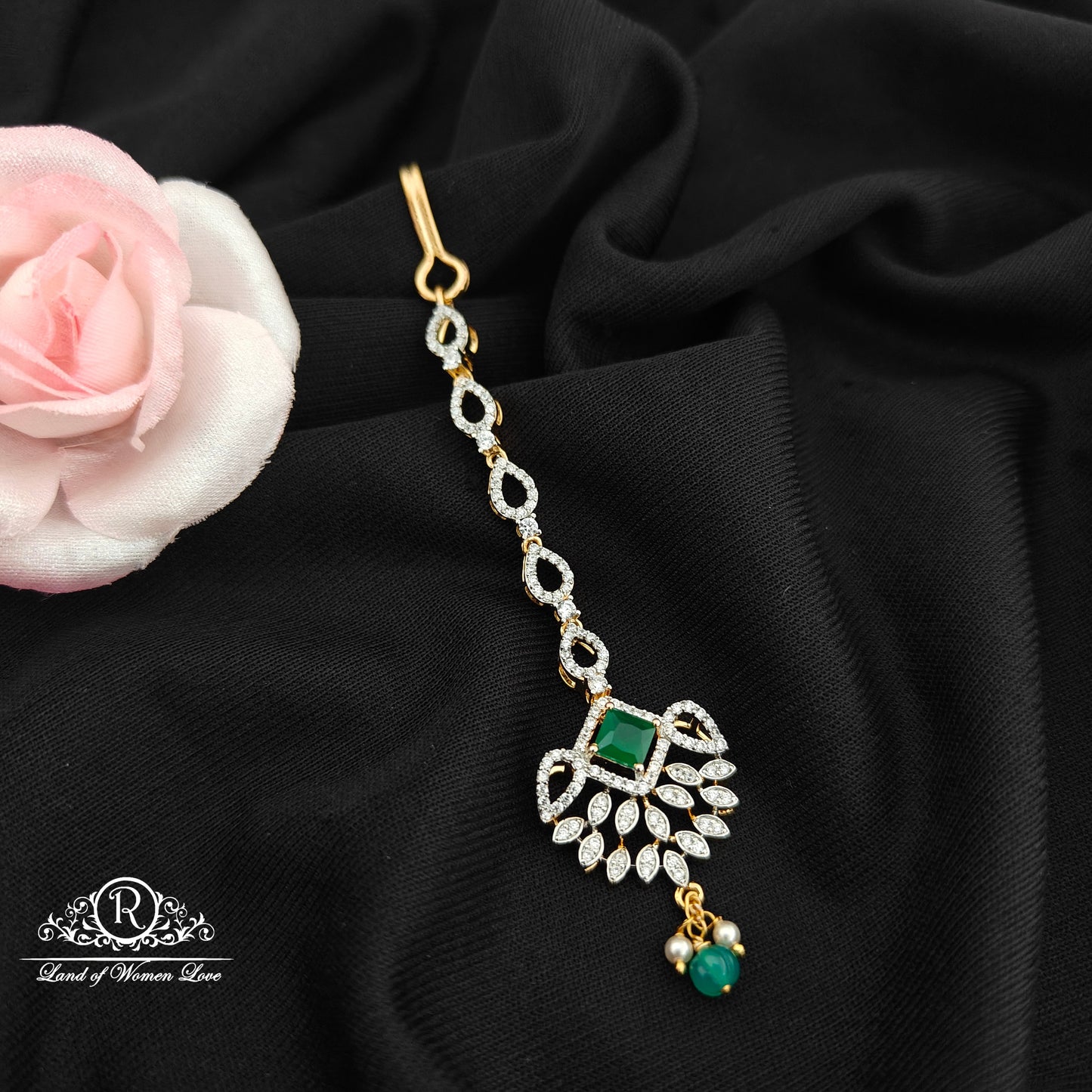 92.5 Silver diamond finishing tikka with green stone and beads hanging -RCR113
