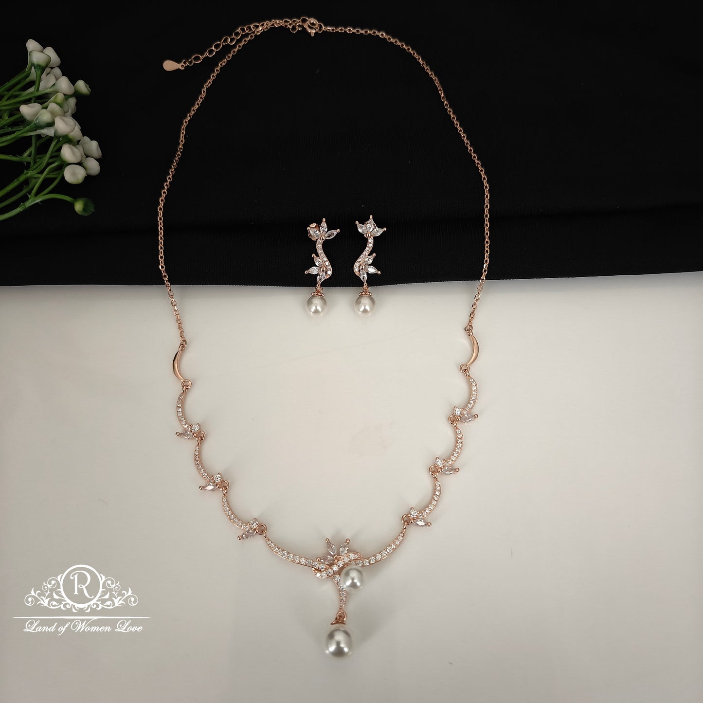 92.5 SILVER ROSE GOLD NECKLACE WITH EARRINGS-RCG361