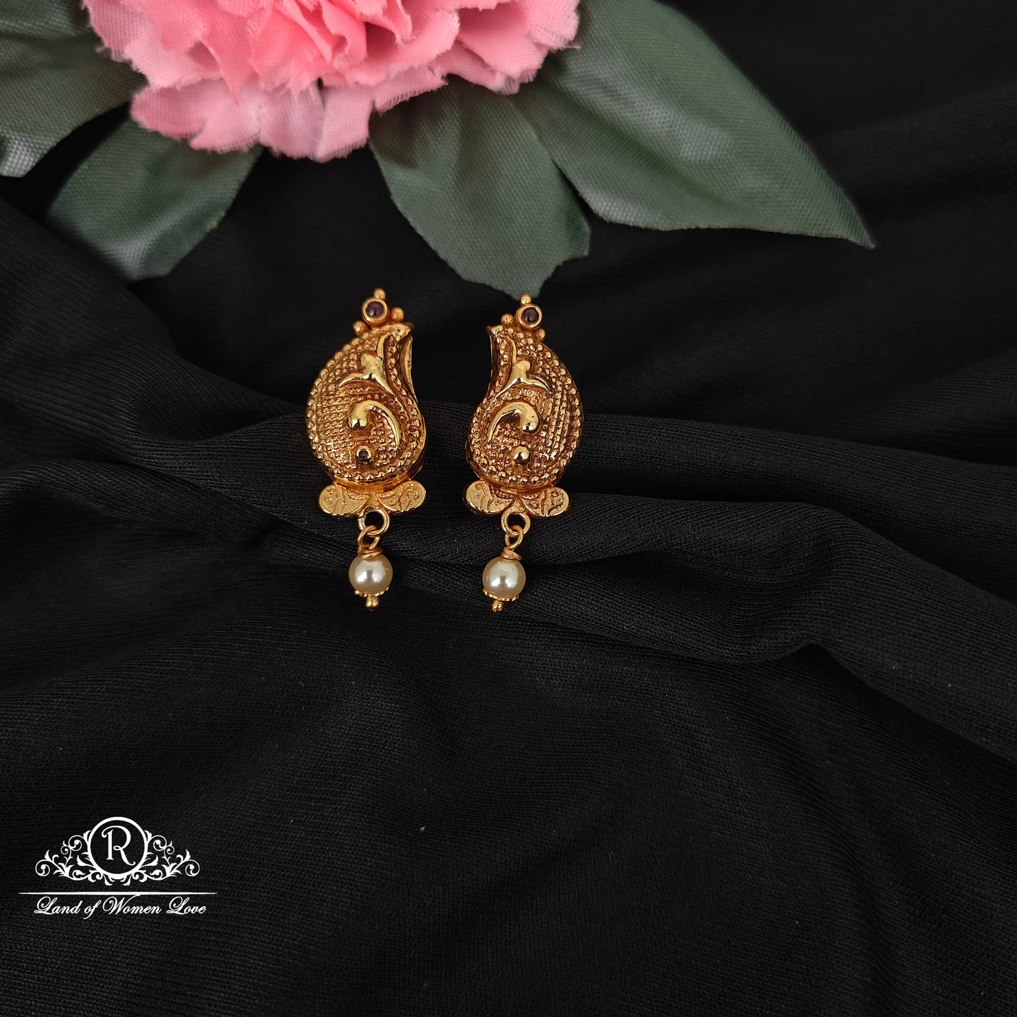 92.5 silver simple and Cute nakshi earrings with pearl hangings-RCZ93