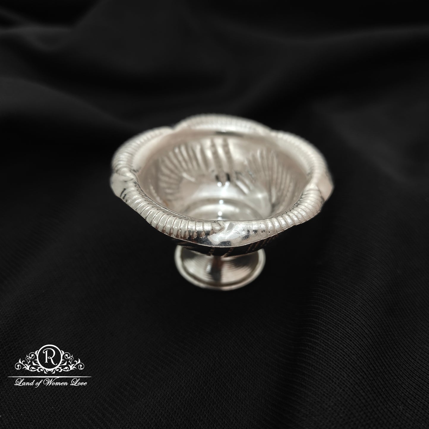 Silver prasada Bowl -RCRS125