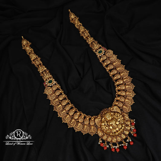 92.5-SILVER LAKSHMI DEVI WITH PEACOCK DESGIN KASUHARAM-RCZ952