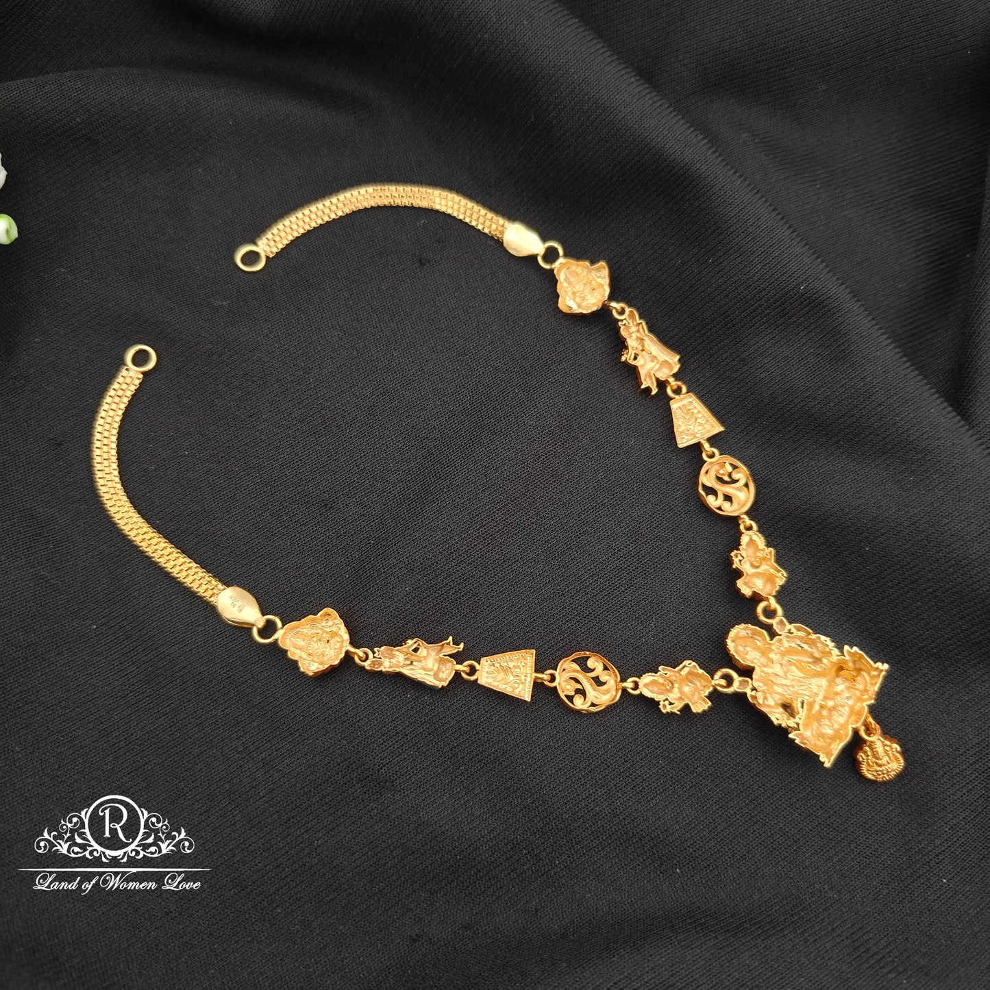 92.5 Silver lakshmidevi and peacock design necklace-RCR122