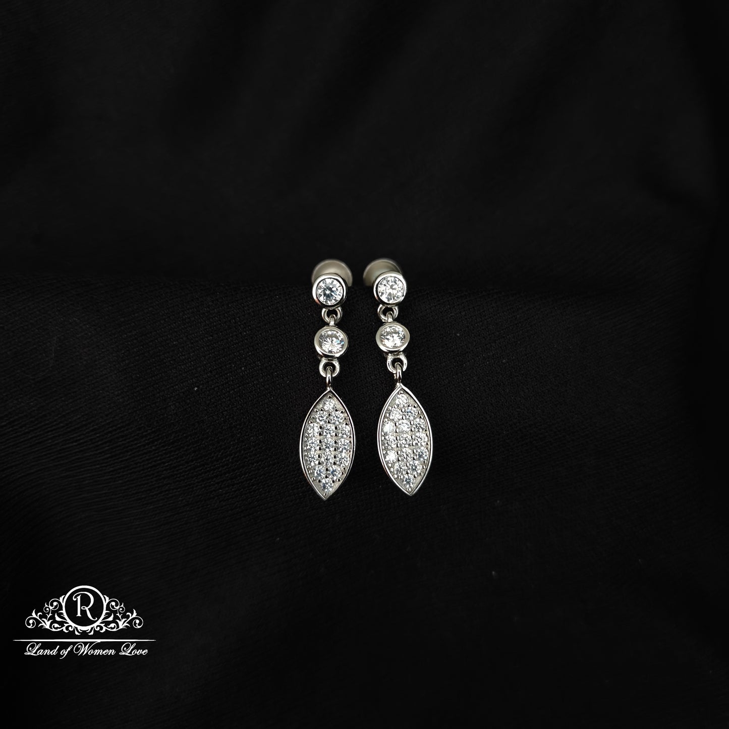 92.5 Silver Earrings-RCG322-1
