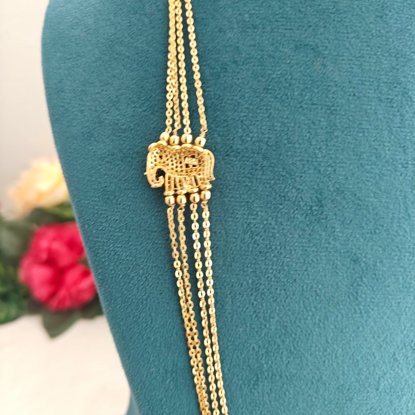 92.5 silver chandraharam with elephant side locket design -RCH1325