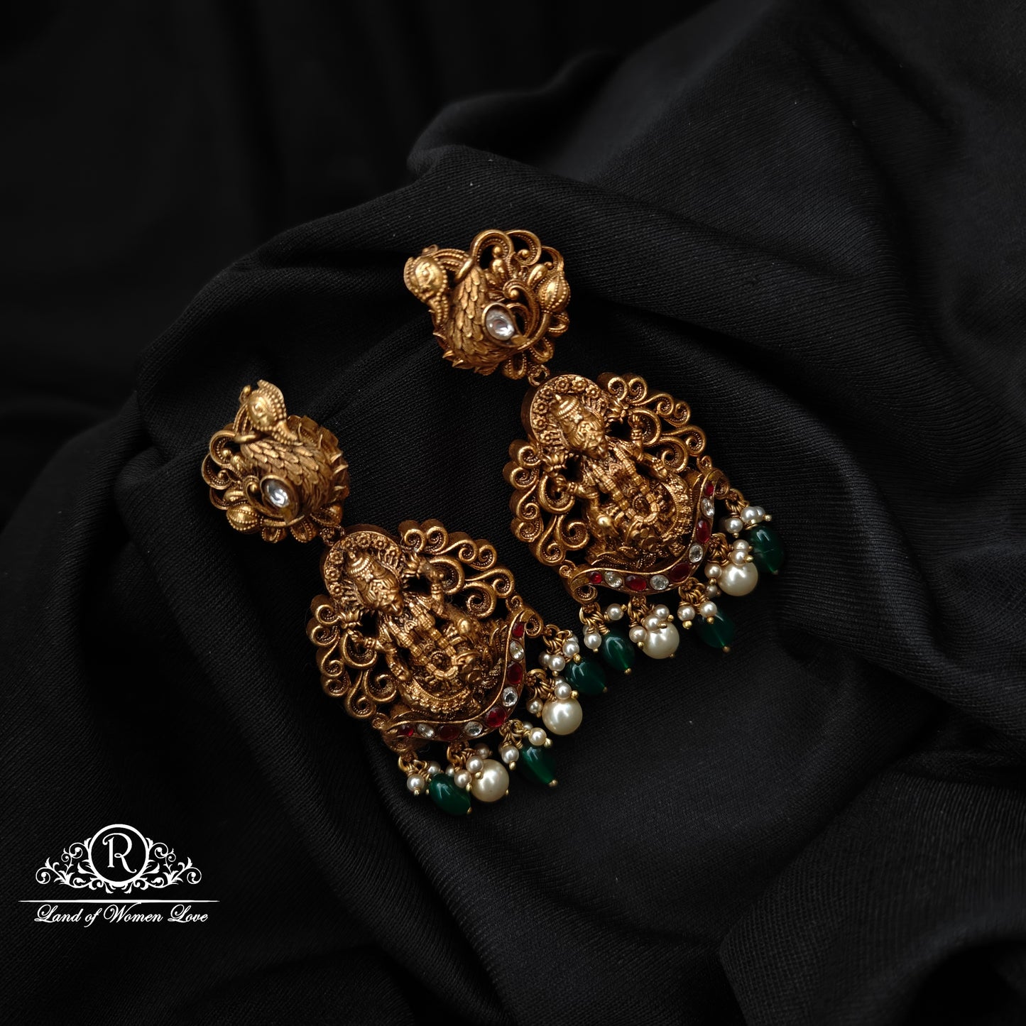 92.5-SILVER 3DDESGIN  LAKSHMI DEVI BANGLES-RCAZ14