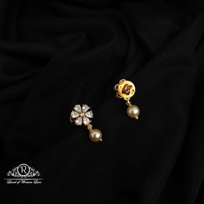 92.5 silver mossinate Earrings with pearl hangings- RCDS323-1