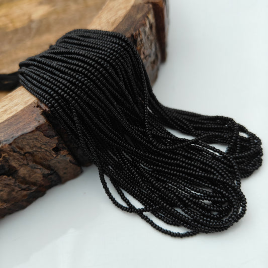 Black beads -RCJM383