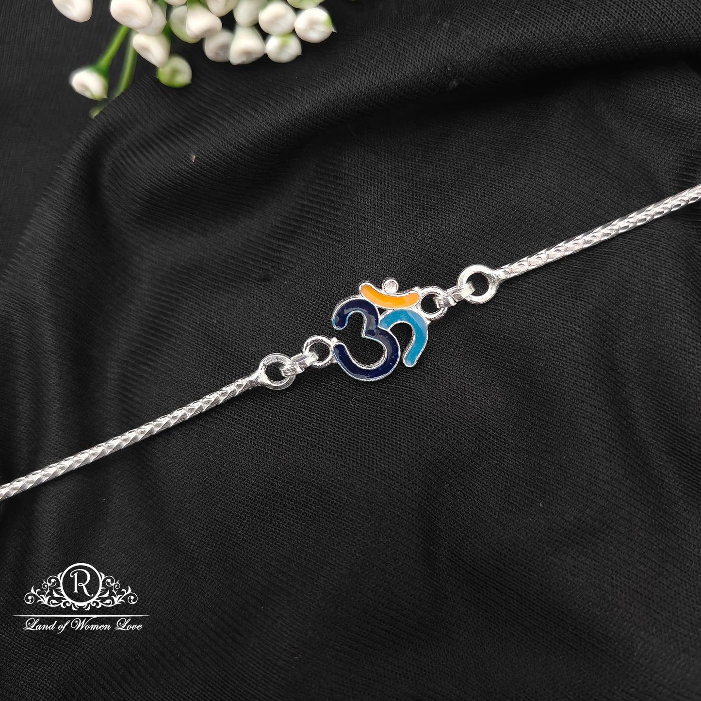 Silver -Rakhi-RC018