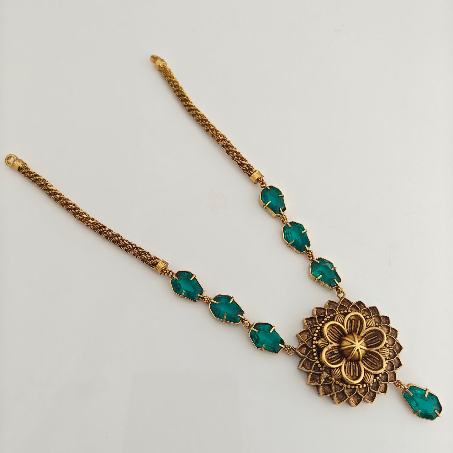 92.5 Silver green stones and chain model Desgin Necklace-RCM1639