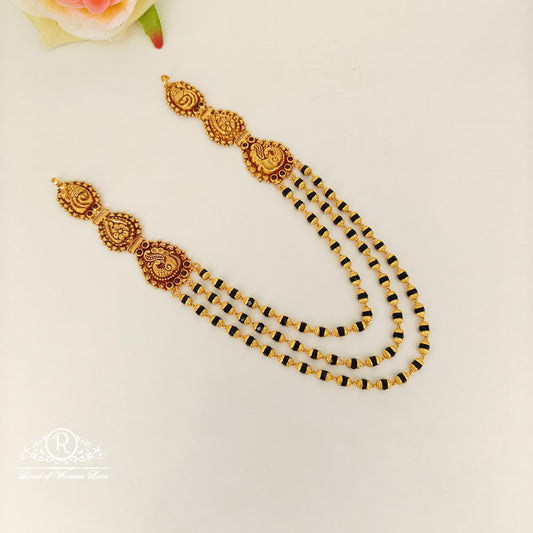 92.5 Silver 3 Lines Black Beads Chain With Side Peacock Desgin Pendants-RCJR1127