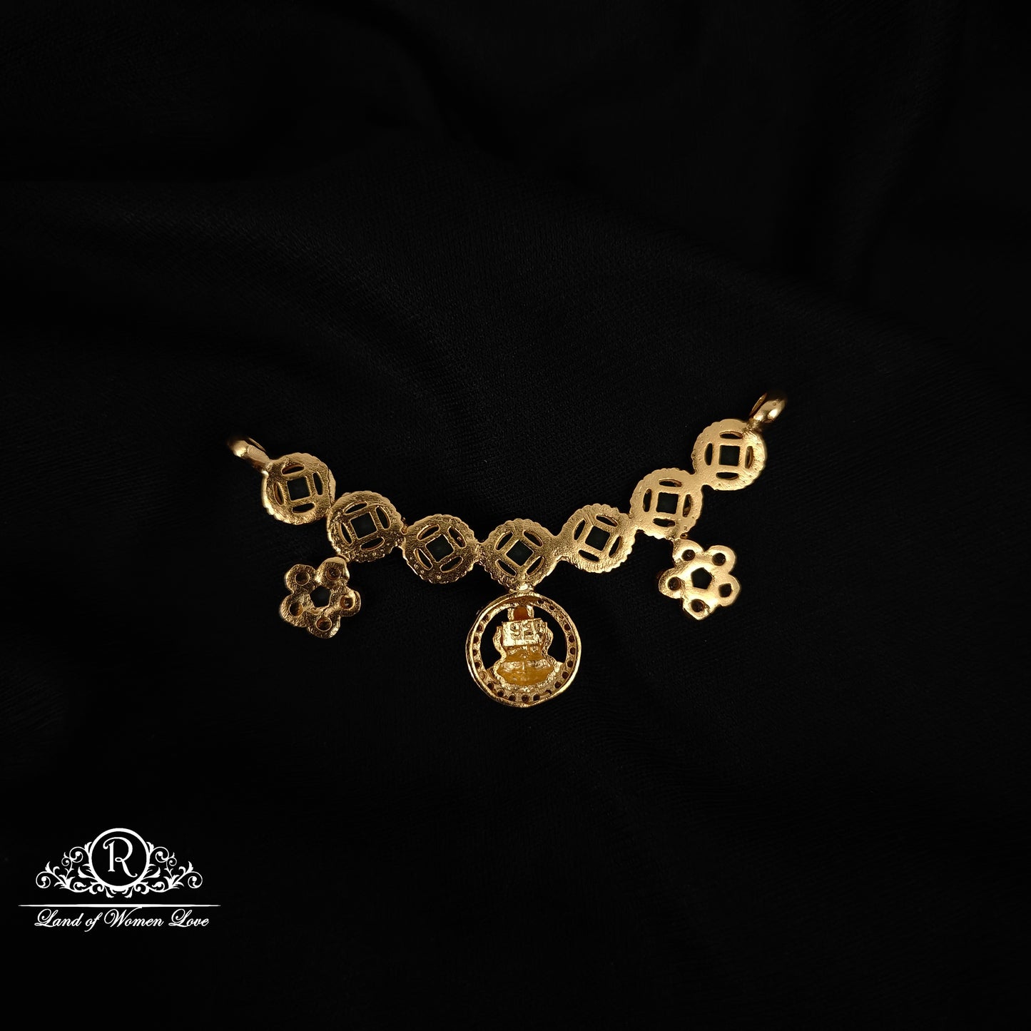 92.5  SILVER LAKSHMI DEVI GREEN BEADS MALA LOCKET -RCM1379