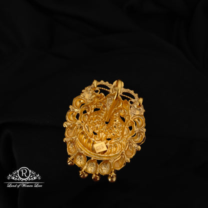 92.5-SILVER LAKSHMI DEVI PENDANT-RCZ971