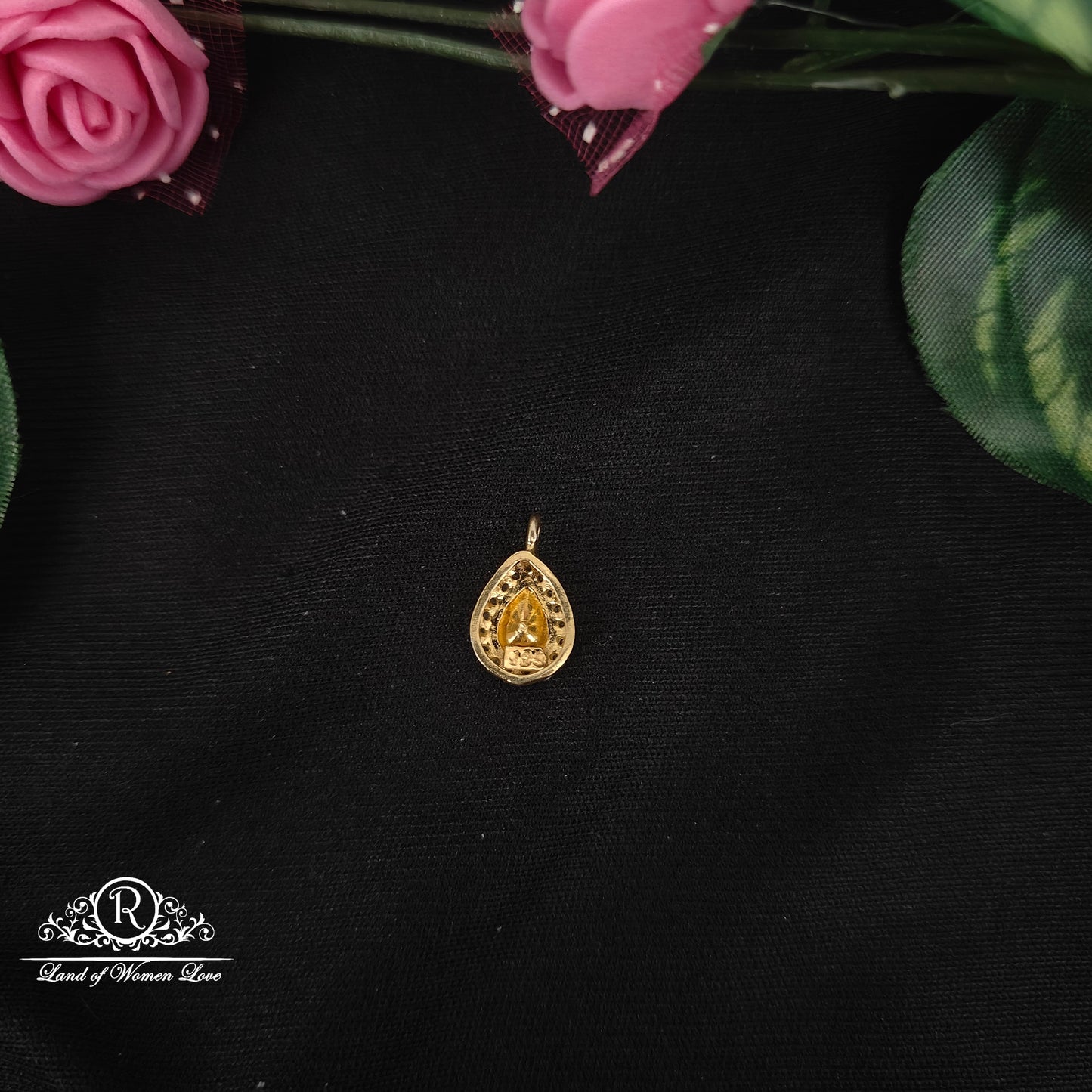 92.5-SILVER MOISSANITE  LOCKET-RCMJ182