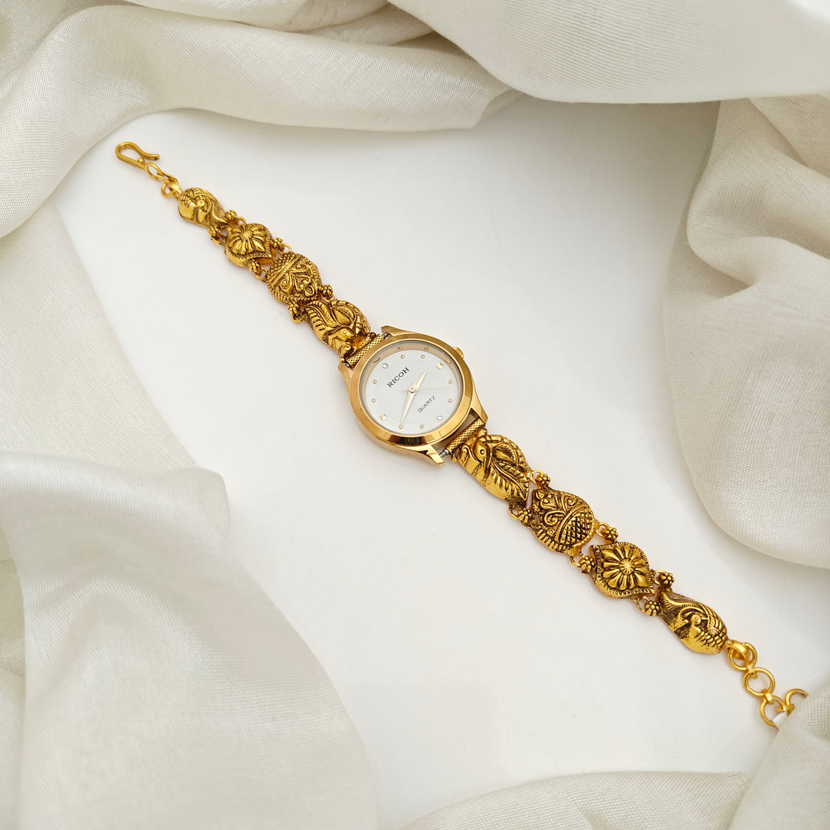 92.5-Silver With Gold Polish Watch Desgin-RCV425