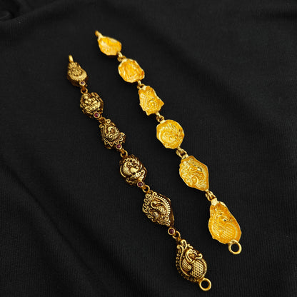 92-5-silver-with-gold-polish -peacock desgin -Side lockets -RCV382