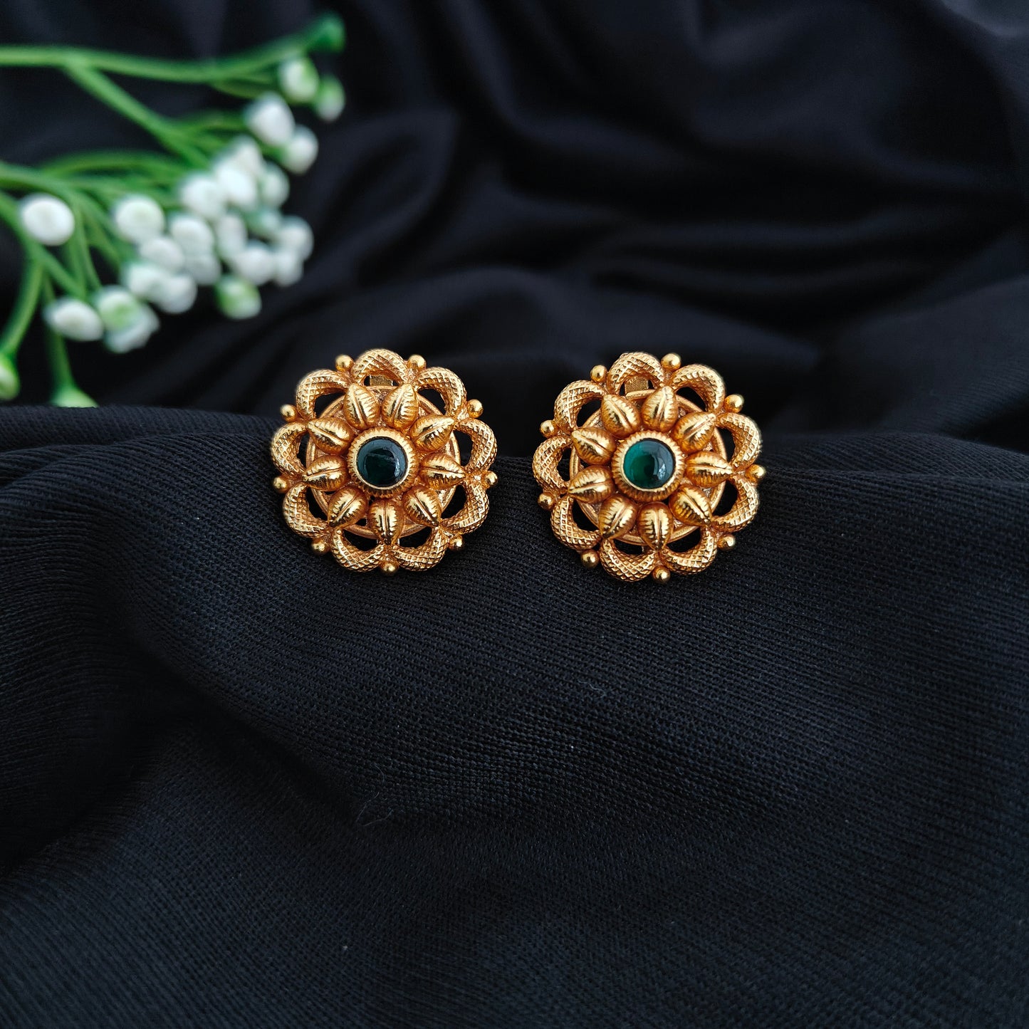 92.5 Silver flower design Earrings-RCM1643