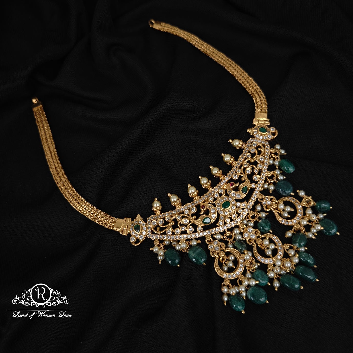 92.5 silver beautiful necklace with green beads hangings-RCM847