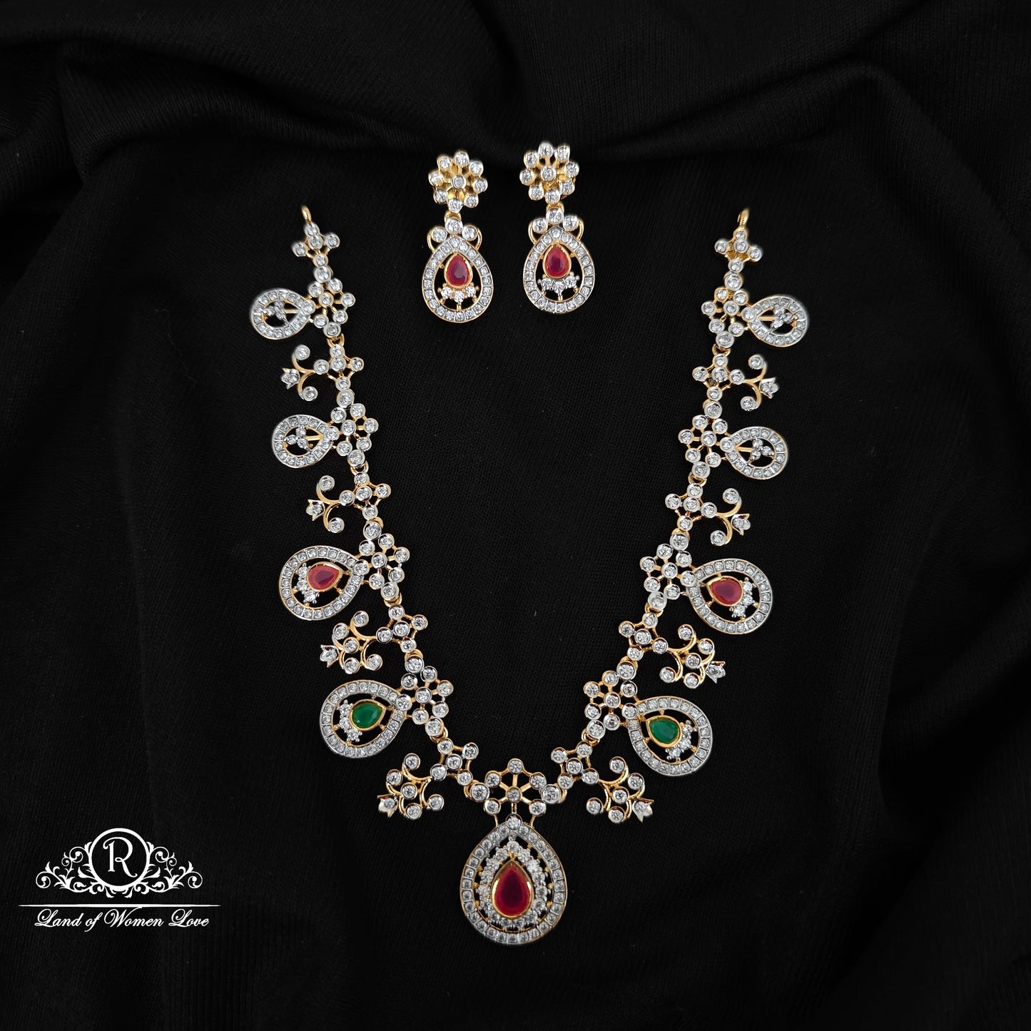 92.5 SILVER DIAMOND FINISHING NECKLACE WITH EARRINGS-RCHD113
