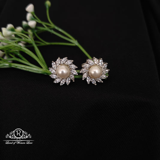 92.5 silver simple and Cute diamond finishing earrings-RCES41