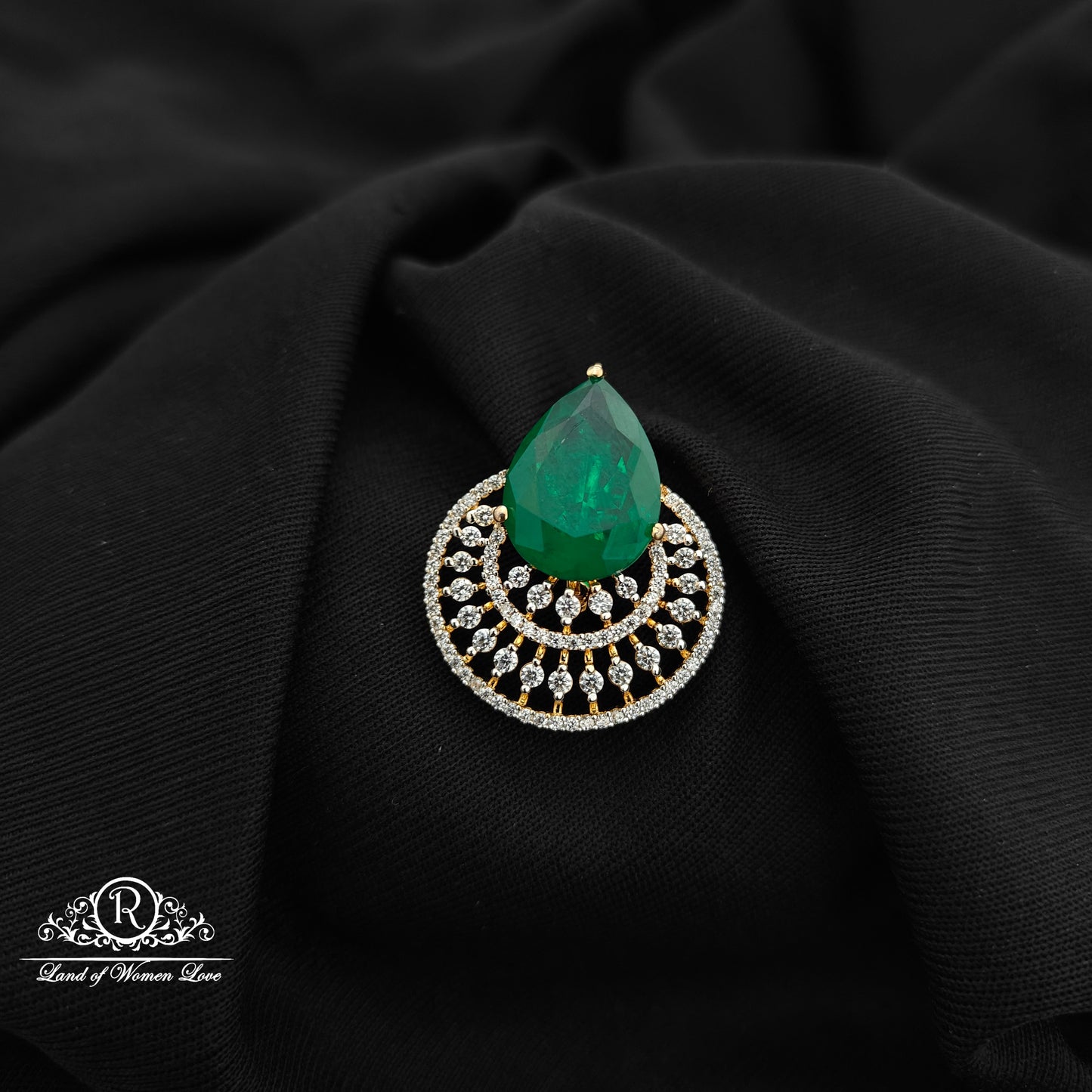 92.5 Silver Green stone diamond finishing pendent -RCR198