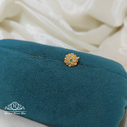 92.5 Silver flower design with green stone nosepin-RCR099