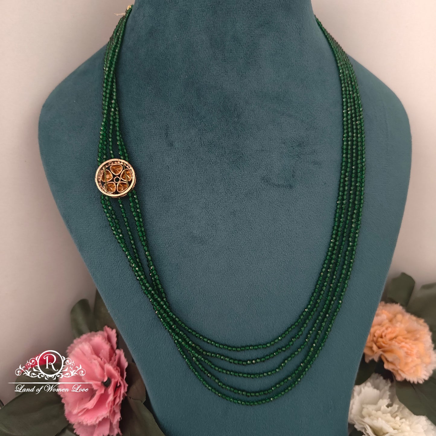 92.5 SILVER SIDE FLOWER PENDANT GREEN  BEADS MALA-RCH1061