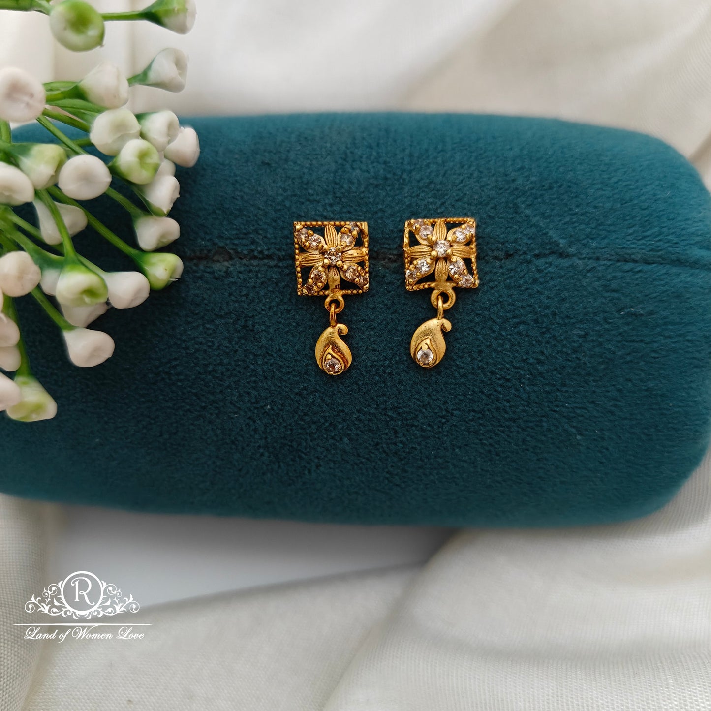 92.5 Silver Small  Earrings-RCR058