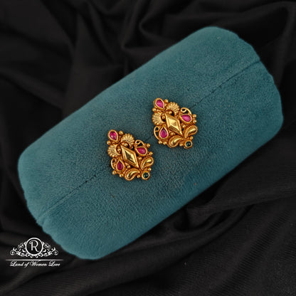 92.5-SILVER SMALL STUDS-RCM1492