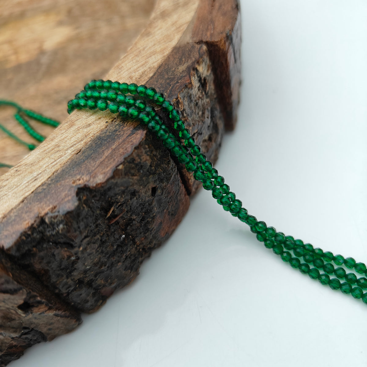Green beads -RCJM378
