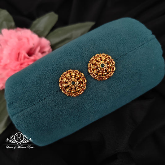 92.5-SILVER STUDS -RCZ1010