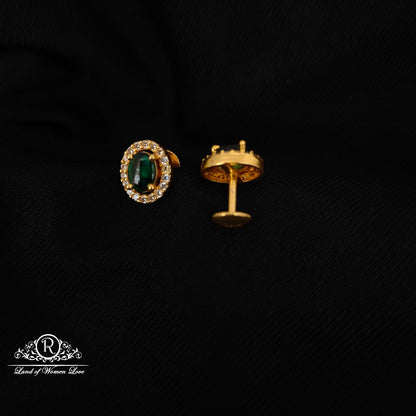 92.5-SILVER GREEN STONE STUDS-RCZ989