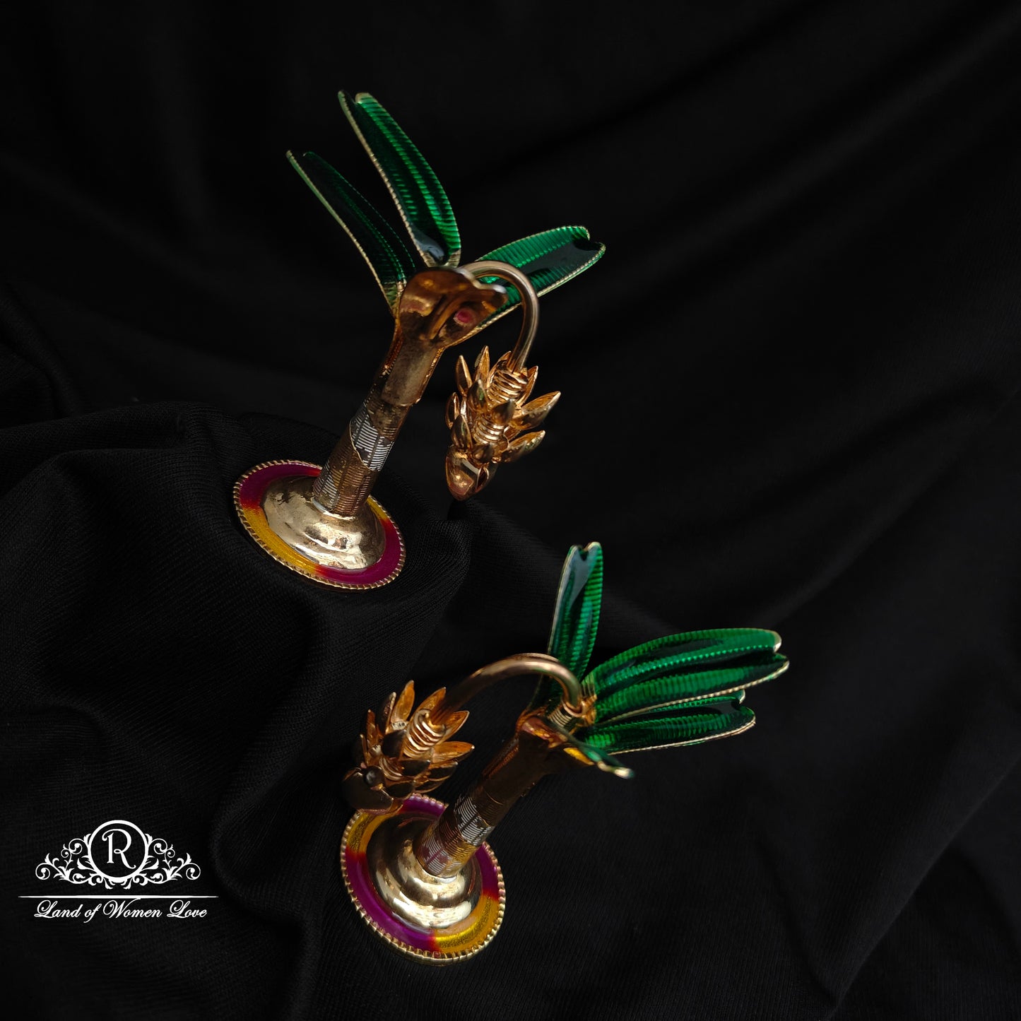 SILVER BANANA TREE-RCRS045