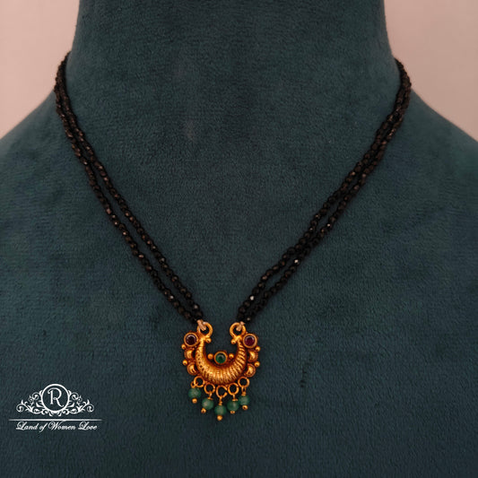 92.5 SILVER BLACK BEADS -RCH1254-1