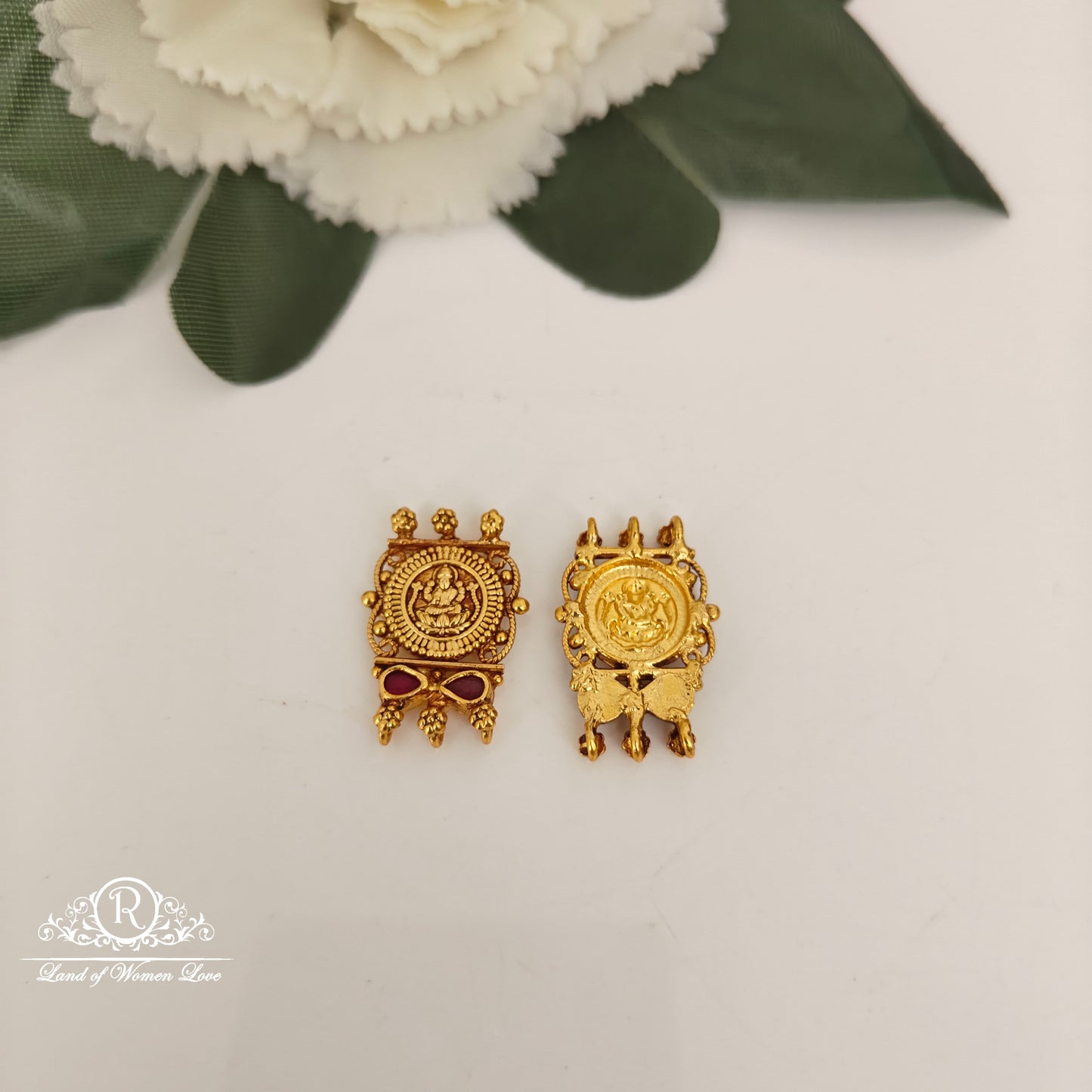 92.5-SILVER LAKSHMI DEVI SIDE LOCKETS -RCZ1042