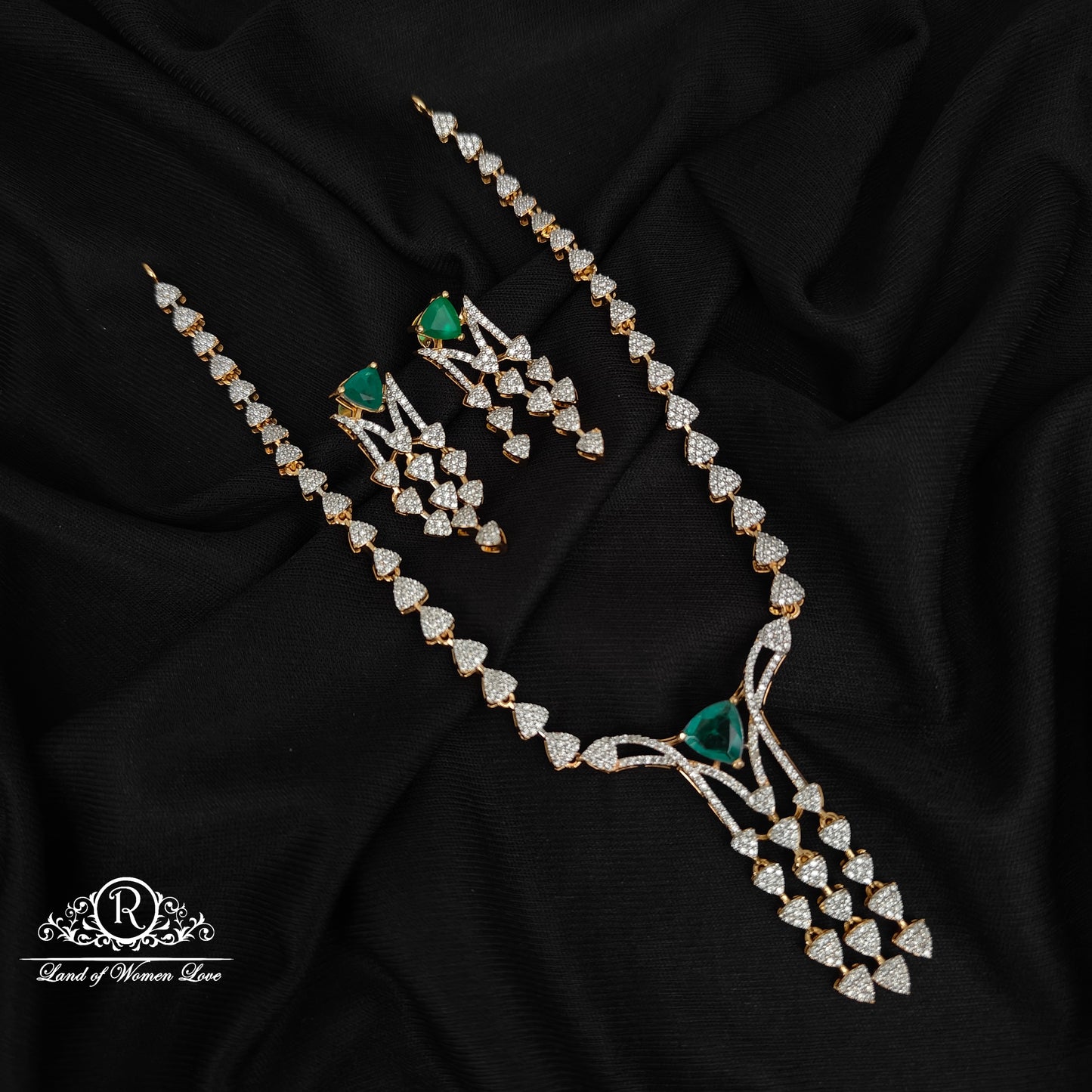 92.5-SILVER DIAMOND FINISHING NECKLACE WITH EARRINGS-RCZ1089