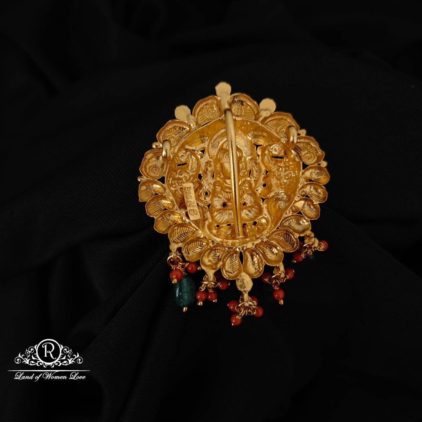 92.5-SILVER LAKSHMI DEVI PENDANT-RCZ975