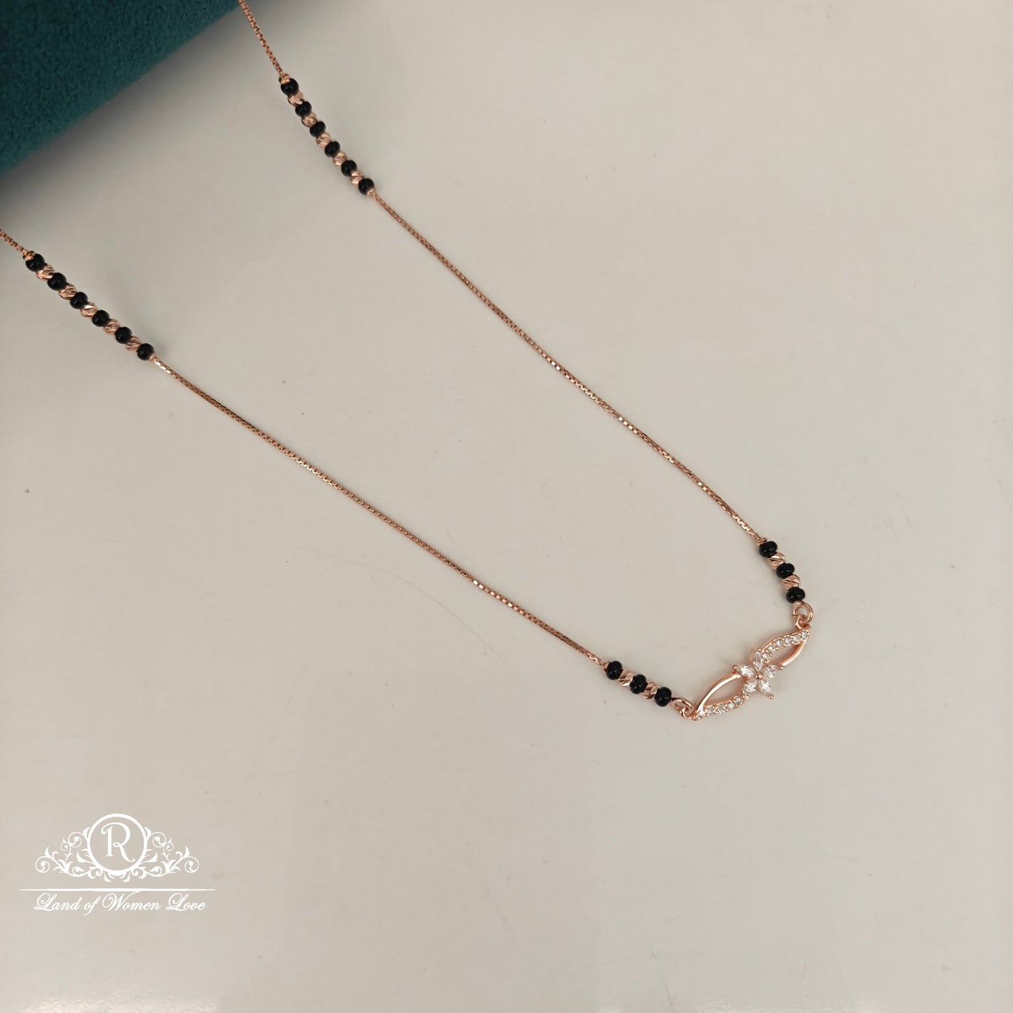 92.5 SILVER ROSE GOLD POLISH BLACK BEADS CHAIN-RCRB38