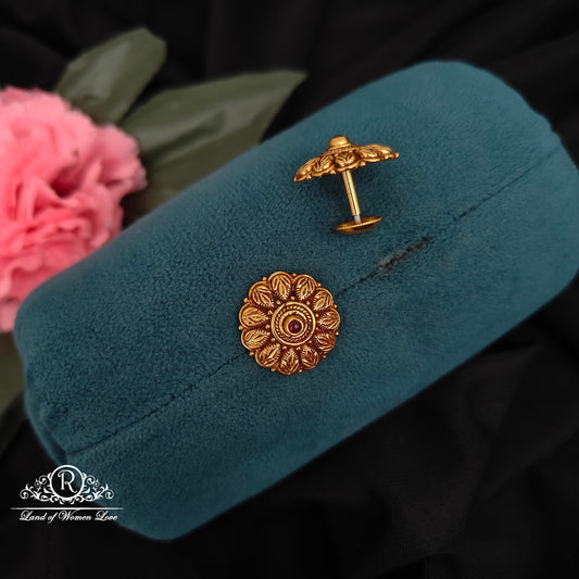 92.5-SILVER STUDS -RCZ1013