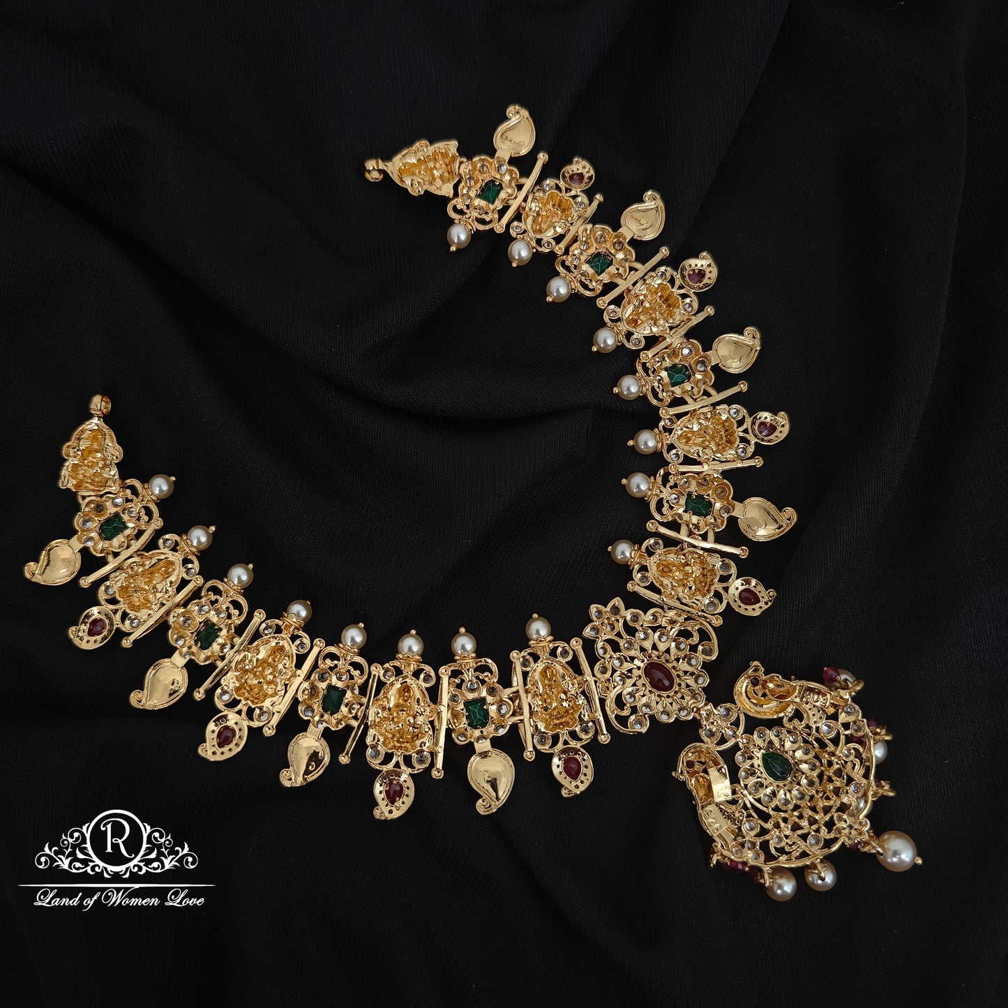 92.5 SILVER LAKSHMI WITH PEACOCK DESGIN NECKLACE-RCHD096