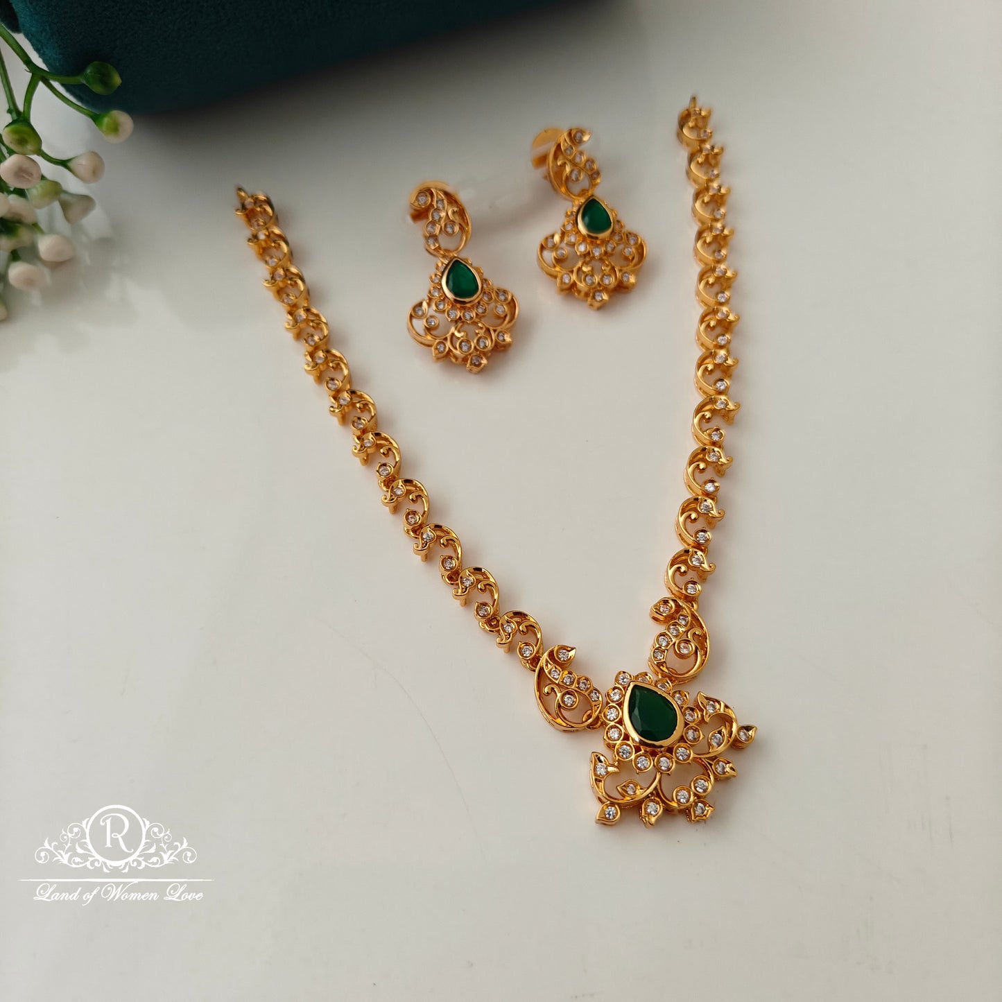 92.5 Silver Closed Setting Necklace With Earrings Set-RCCP533
