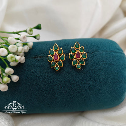92.5 Silver  Green Stone  Earrings-RCR048