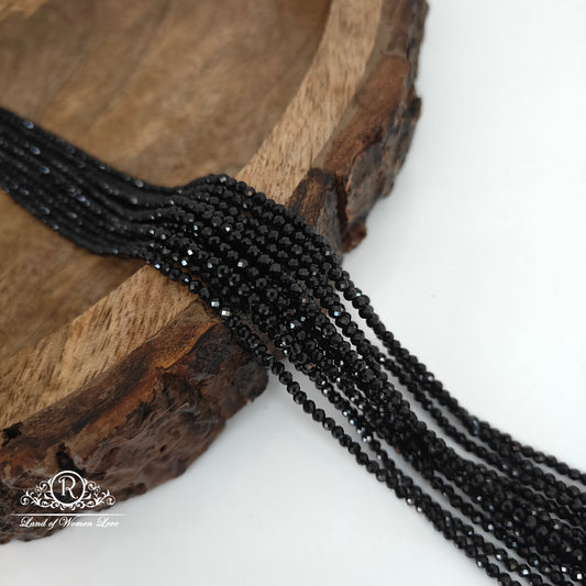 BLACK SPINNELS-RCJM054