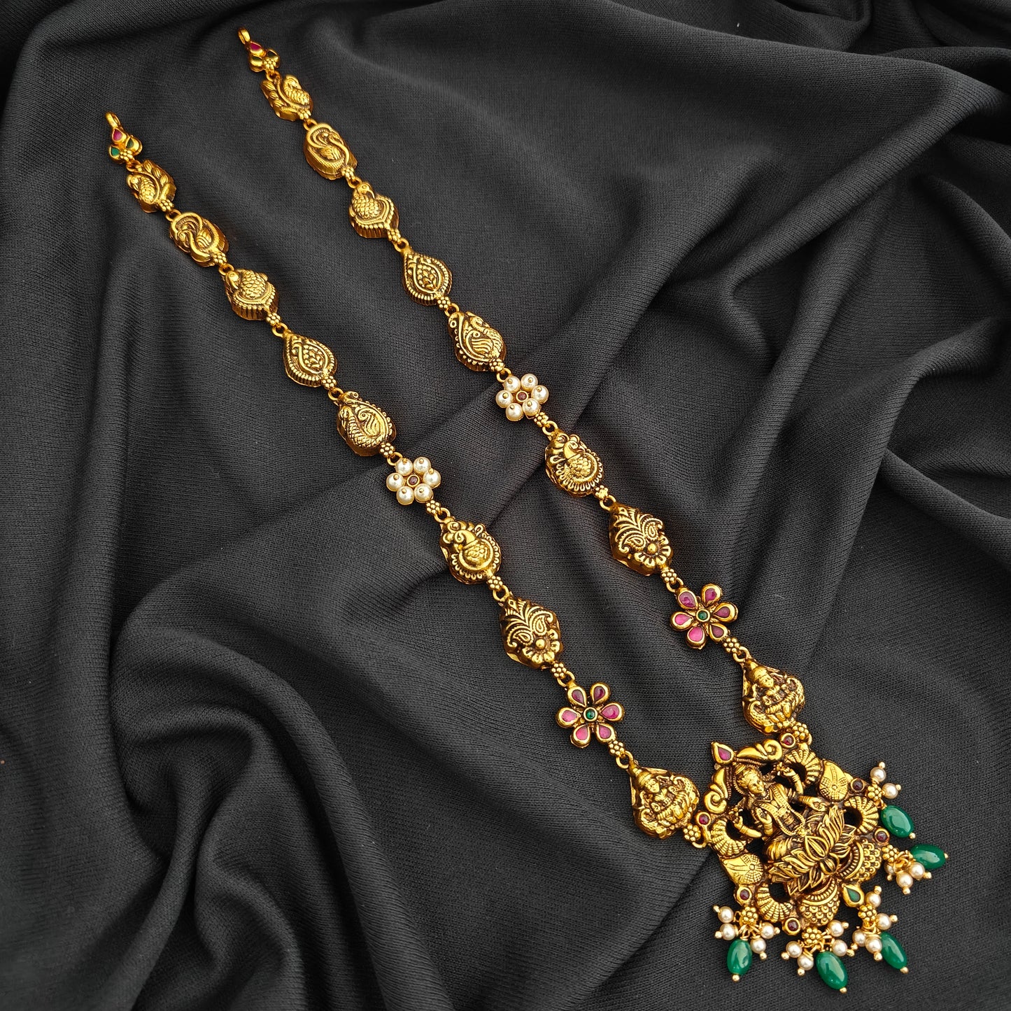92.5 Silver  lakshmi devi Haram design-RCV337