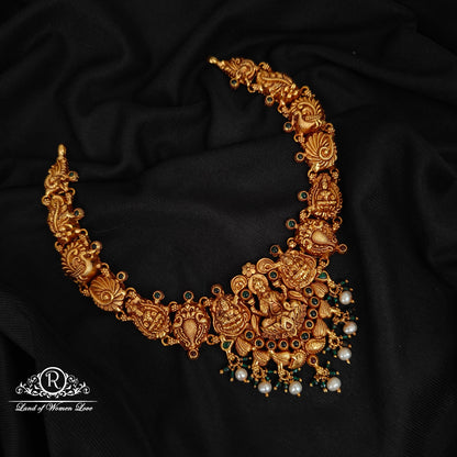 92.5-SILVER LAKSHMI DEVI WITH PEACOCK DESGIN NECKLACE-RCZ963