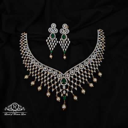 92.5 SILVER DIAMOND FINISHING NECKLACE WITH EARRINGS-RCHD110