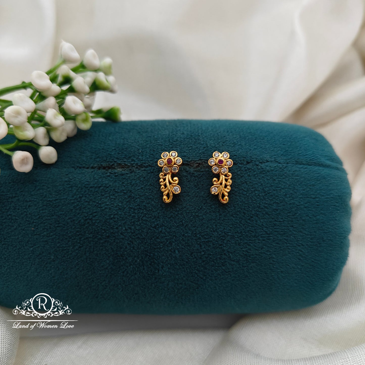 92.5 Silver Small White Stone  Earrings-RCR041