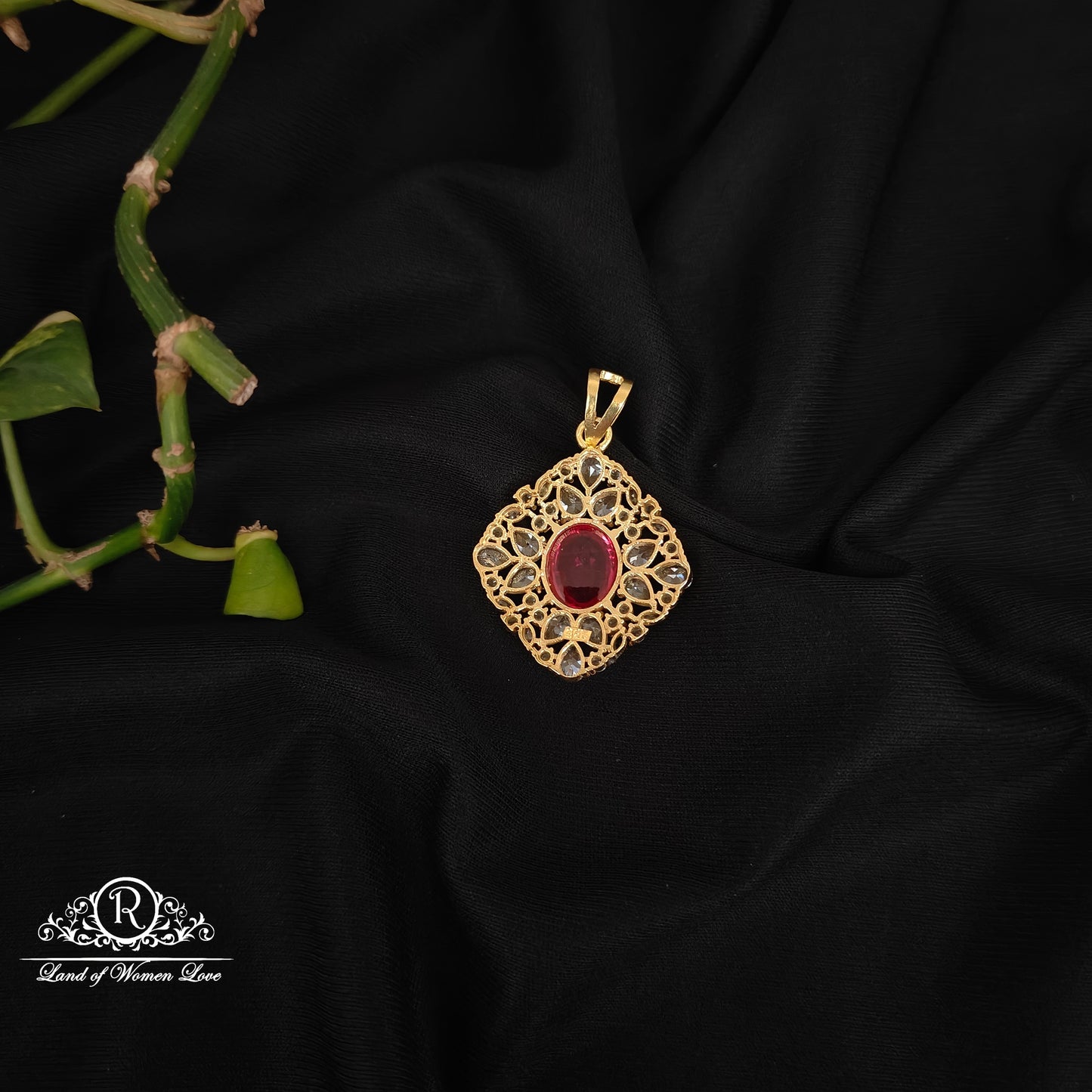 92.5 silver simple and Cute CZ stones locket -M032